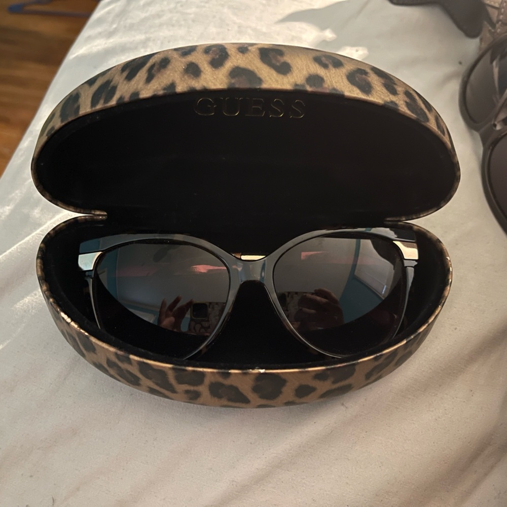 Adrianne Vittadini Sunglasses